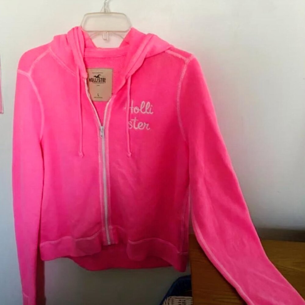 Hollister Pink Zip-Up Hoodie Girls Junior Size L Cozy Casual Sweatshirt